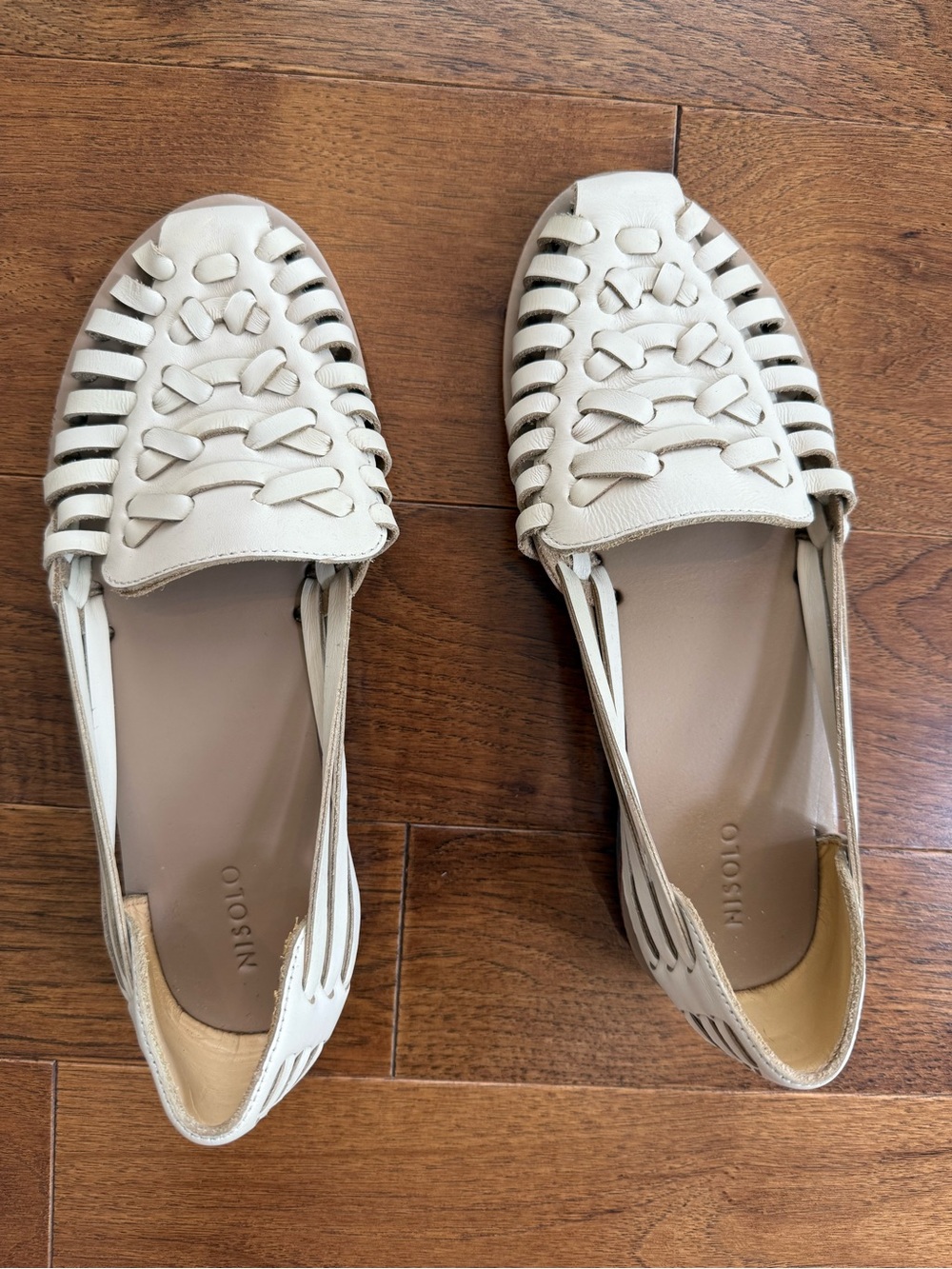 Nisolo Woven Cream Leather Huarache Woven Sandals. Slip-On Flats Size 7.5.